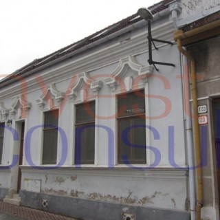  Dvojpodlažná viacúčelová budova